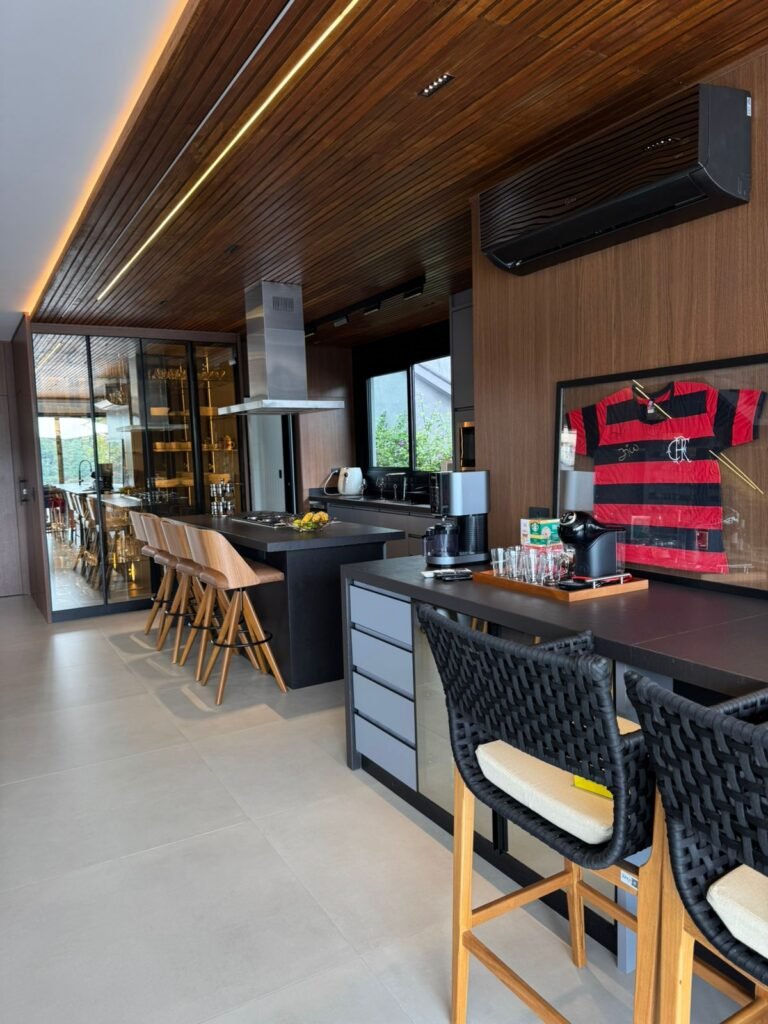 WhatsApp Image 2025-12-03 at 16.02.10 (3)